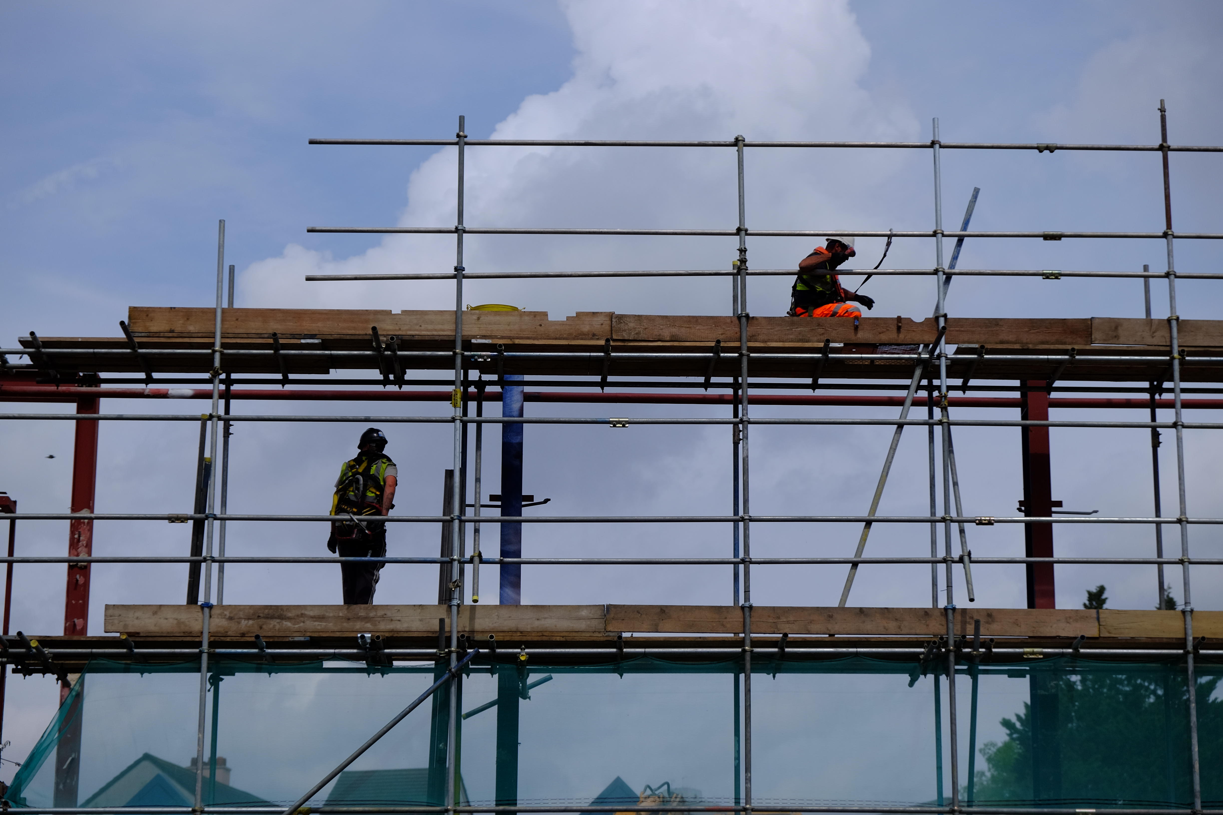 架子工適合穿什么樣的勞保鞋保護足部安全